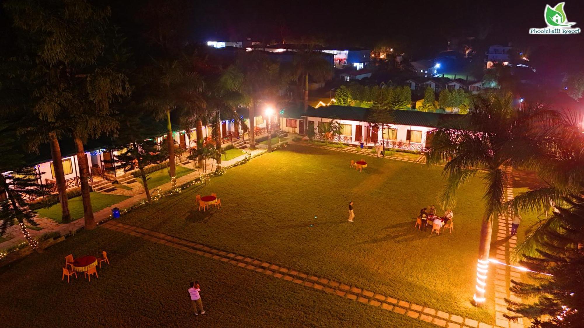 Phoolchatti Resort Risikés Kültér fotó