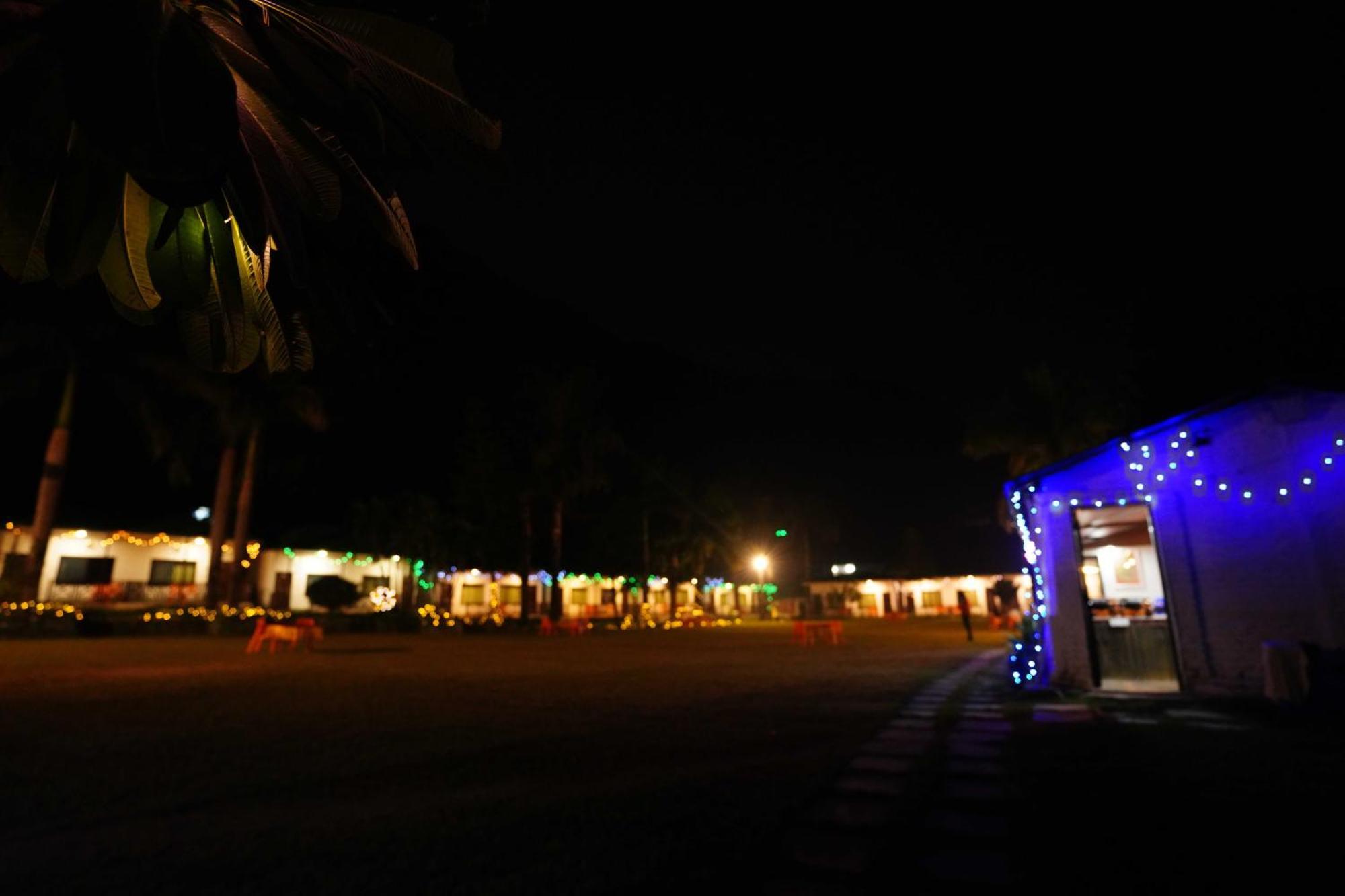Phoolchatti Resort Risikés Kültér fotó
